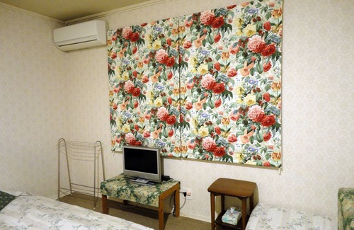 Yumoto House | Cozy Inn Antique