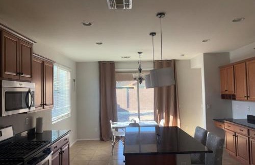 Laveen Meadows House | Cozy Inviting 3 Bedroom Home in Phoenix Arizona Dog Friendly!