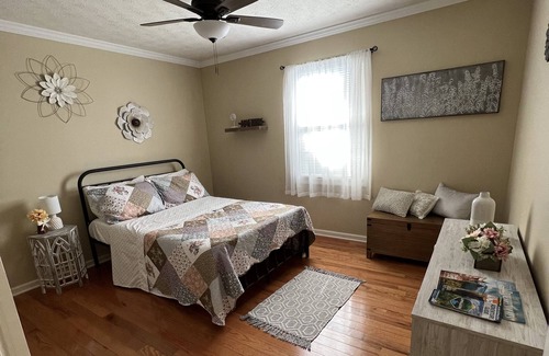 Jonesborough Other | Cozy Jonesborough East Tennessee farm setting near Johnson City with game room