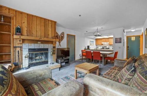 Kirkwood Apartment | Cozy Kirkwood Condo – The Meadows 2 Bedroom condo