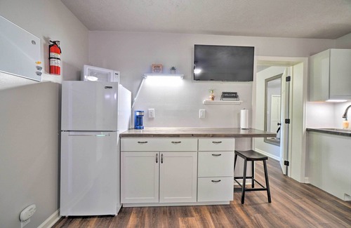 Knoxville Apartment | Cozy Knoxville Apartment ~ 9 Mi to Downtown!
