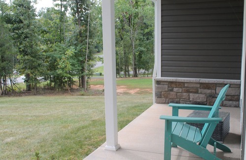 Mineral House | Cozy Lake Anna Gateway - Family & Pet Friendly 4 bed/3bath with Lake Access.