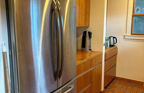 Roscoe House | Cozy Lake House in Charming Roscoe: Your 3-Bedroom Getaway
