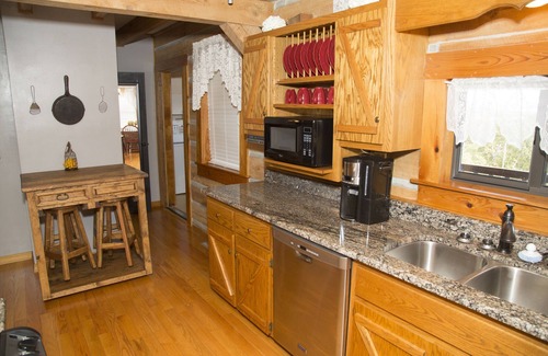 Blue Eye Cabin | Cozy Lake View Cabin. Great For The Whole Family with 26 acres to explore
