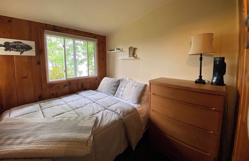 Deer River Cabin | Cozy Lakefront Cabin just off the Fall Color Tour Route