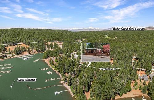 Peninsula Village House | Cozy Lakeside Cabin-Lake Almanor-BoatRamp-Pets-Fun