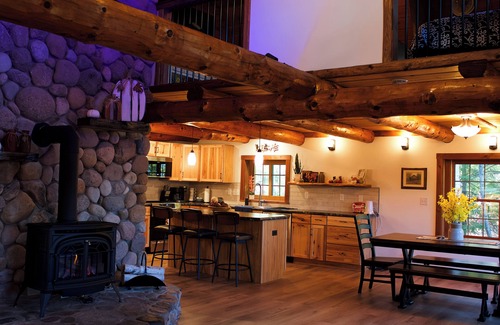 Manitowish Waters Cabin | Cozy Lakeside Log Cabin with fireplace/Central AC on Manitowish Waters Chain.