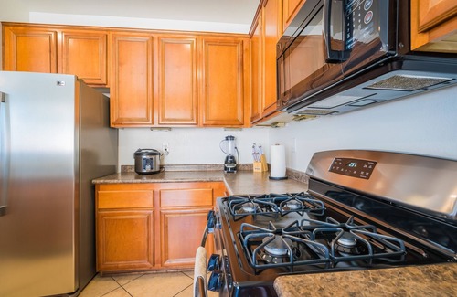 North Las Vegas House | Cozy Las Vegas home! Family friendly! Sleeps 8