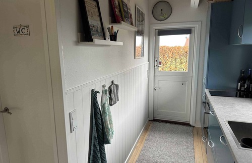 Tørresø House | Cozy little holiday home near the beach