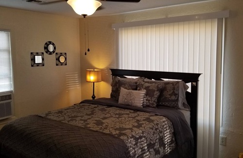 Lawton House | Cozy little house - Cute!