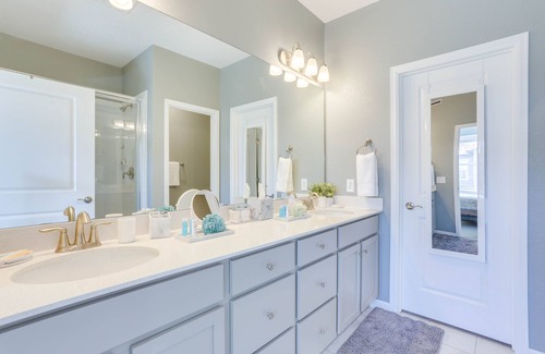 Westridge House | Cozy Littleton Townhome, Near Golfing & Hiking!
