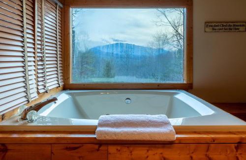 Gatlinburg - Pigeon Forge Ski Chalet | Cozy Log Cabin With Mountain Views, Hot Tub, And Game Room