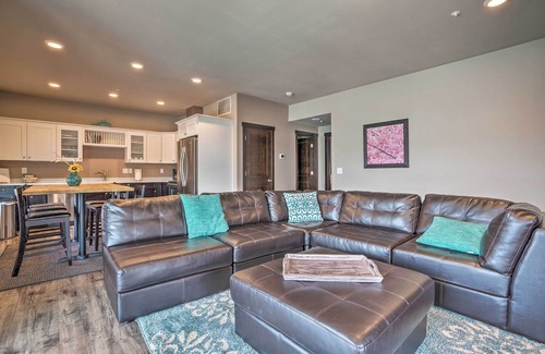 Wapato Point Condo | Cozy Manson Condo on Lake Chelan w/Pool Access!
