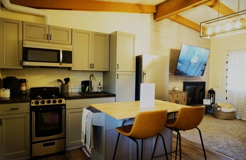 Lakeland North House | Cozy meets design!