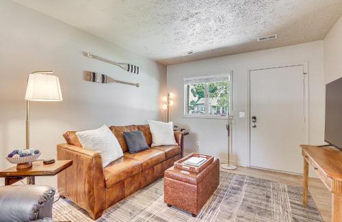 Meyers Lake House | Cozy Meyers Lake Townhome Near Hall of Fame!