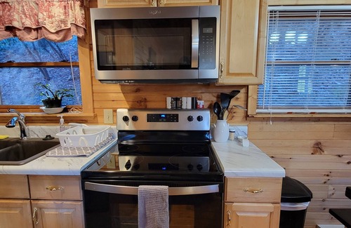 Mill Ridge House | Cozy mnt cabin centrally located in the High Country!