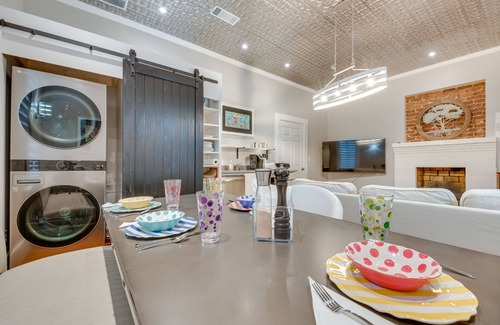 Norcross Cottage | Cozy + Modern Norcross Hideaway w/Covered Porches
