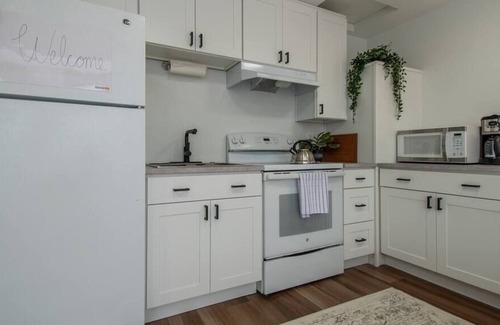 Marysville Apartment | Cozy Modern Studio, Downtown Marysville
