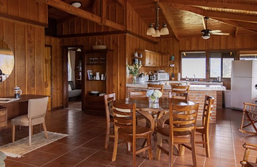 Pacuare Reserve Cabin | Cozy Mountain Retreat, with valley views and hiking trails