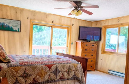 Green Mountain Falls House | Cozy Mountain Home + Private Waterfall!