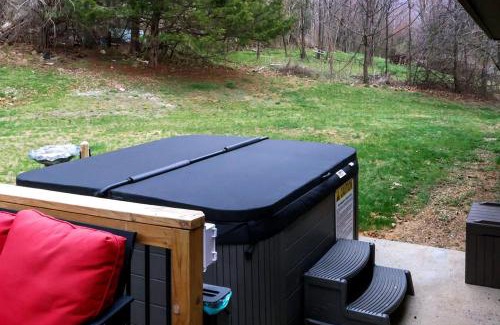 Stanley House | Cozy Mountain Cabin with Hot Tub & Scenic Views in Stanley, Virginia