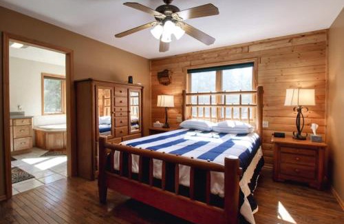 Twin Lakes House | Cozy Mountain Home in Twin Lakes Great for groups