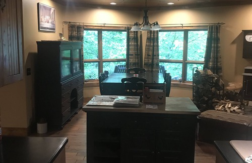 Tuckasegee Cabin | Cozy Mtn Lakefront Cabin on Wolf Lake w/Pontoon boat/Kayaks/Hot Tub/Firepit