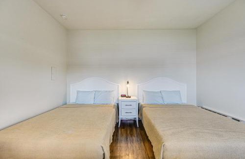 Naples Apartment | Cozy Naples Retreat with Community Pool and Water View