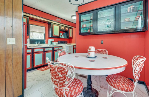 New Braunfels House | Cozy New Braunfels Retreat w/Lake Dunlap Access