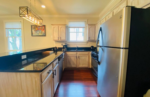 Navarre House | Cozy New Orleans Hide Away