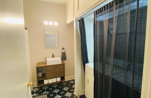 Navarre House | Cozy New Orleans Hide Away