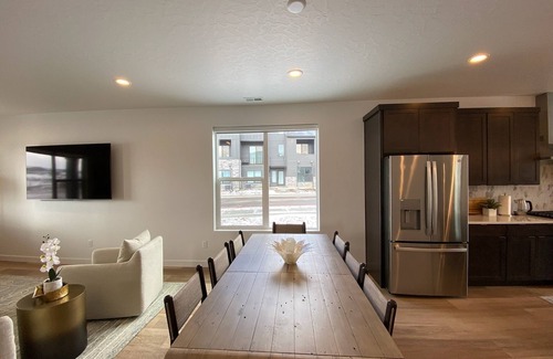 Mountain Green House | Cozy, new townhome 12 min. from Snowbasin and 17 min. from Wasatch Peaks!