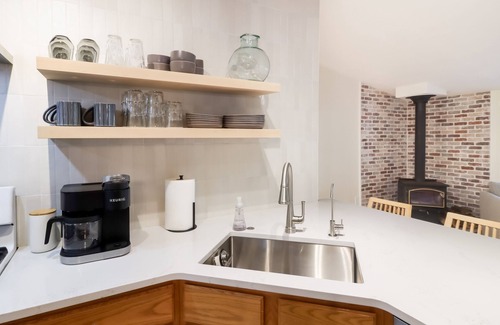 Northport Cottage | Cozy & New - Walk to Lake Michigan & Northport's shops, restaurants, and bars.