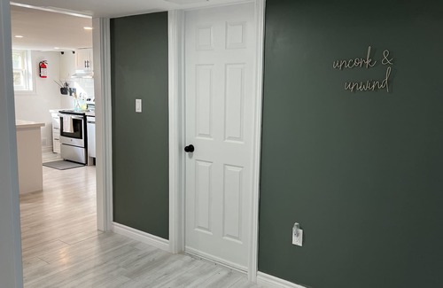 Welland Apartment | Cozy Newly Renovated 2BR Close to Niagara College