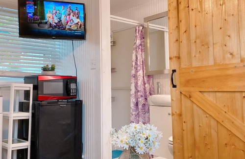 Brunswick House | Cozy, nice & private guesthouse & Fast Wi-Fi