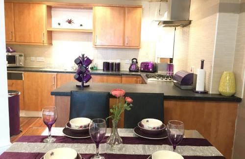 Glasgow Apartment | Cozy Nights - Cambuslang 1/64
