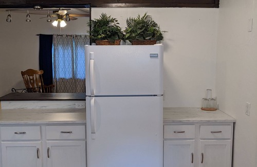 Gainesville House | Cozy off Archer