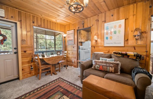 Big Bear City House | Cozy on Rainbow