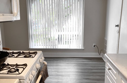 Gaithersburg Apartment | Cozy One Bedroom Apartment in Gaithersburg!
