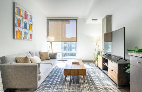 Hollywood Apartment | Cozy One Bedroom in Heart of Hollywood