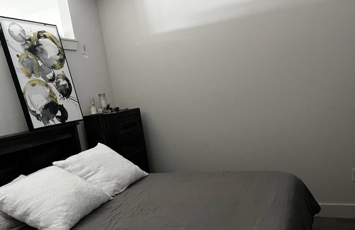 Atlantic Station Area Apartment | Cozy One Bedroom Oasis Steps away from Atlantic Station