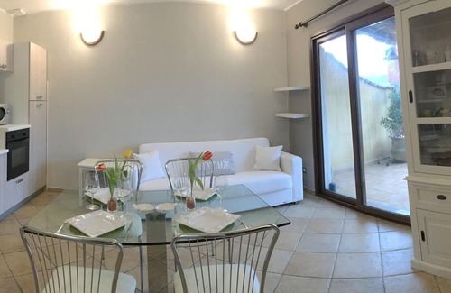 Villasimius Apartment | Cozy penthouse apartment in the center of VILLASIMIUS