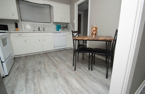North Little Rock House | Cozy, Pet-friendly, Peaceful Townhome. 7 Miles From Simmons Area!