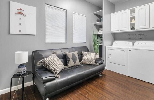 Meridian-Kessler Apartment | Cozy Pet-Friendly Close to Convention & Hospitals