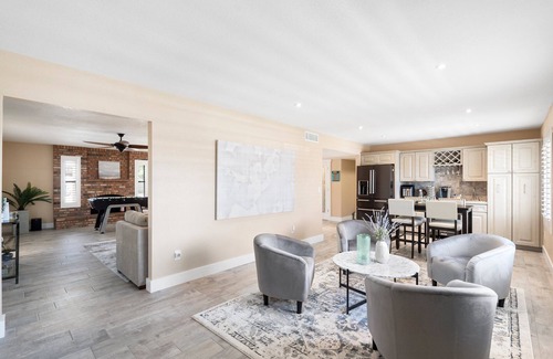 Deer Valley House | Cozy Phoenix Home Pool/Spa with King Beds