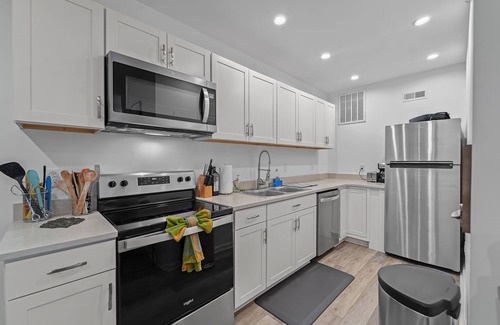Pinehurst Apartment | Cozy Pinehurst 2BR Apartment w/3 Beds Across from Pinehurst #6 Firepitnn