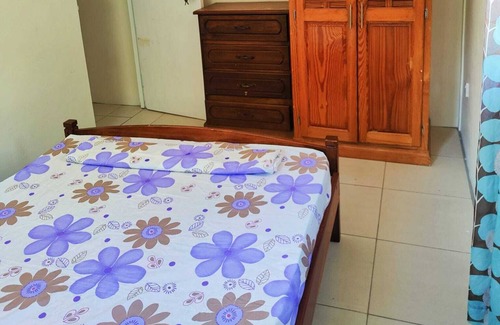 Picard Apartment | Cozy place to stay in picard portsmouth. 3 minutes walk to the beach .