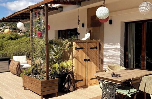 Cabrils Apartment | Cozy Place With a big Private Roof Terrace and Spectacular Views