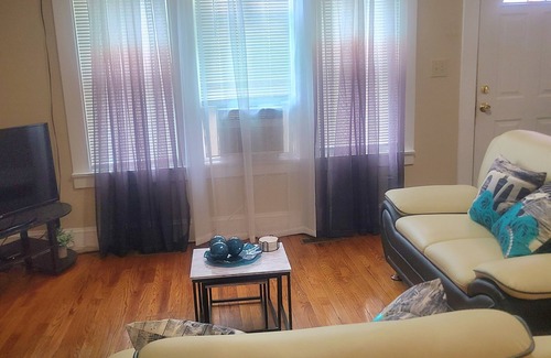 Springfield Apartment | Cozy Private bedroom in a shared apartment in Springfield, Massachusetts