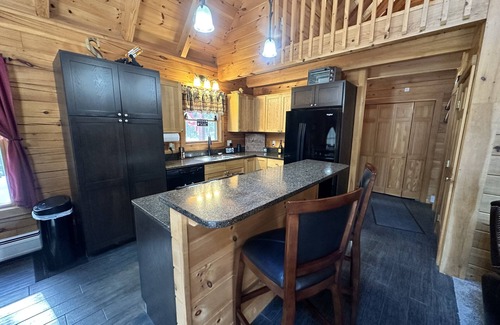 Harrison Cabin | Cozy Private Cabin in Harrison Located Near Lakes, Mountains and Adventure